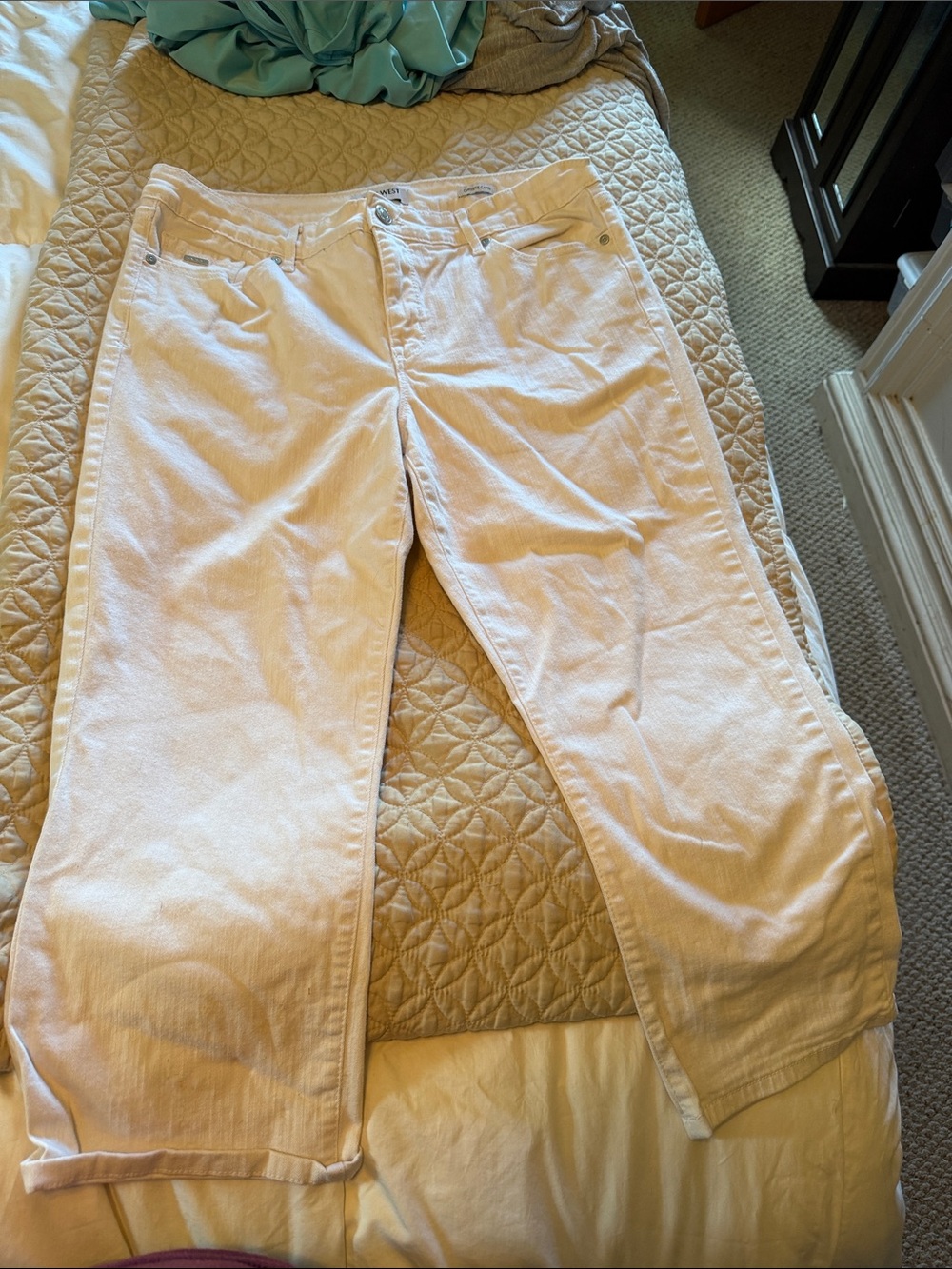 Nine West Straight-Leg Jeans in Light Beige